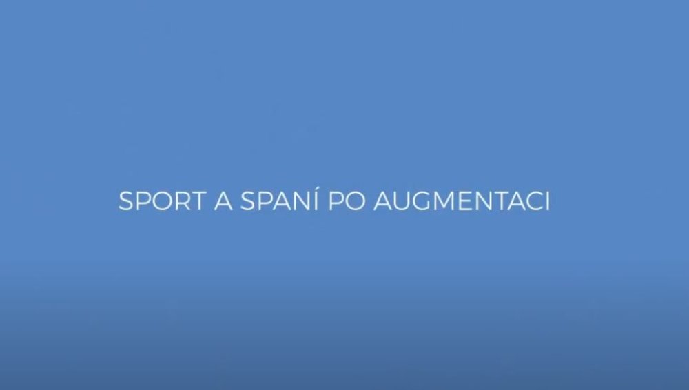 Sport a spaní po zvětšení prsou implantáty